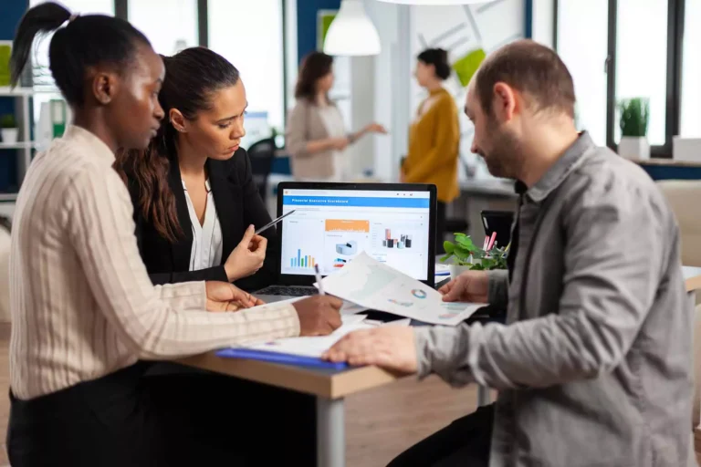 marketing-and-crm-developing-interactive-customer-strategies